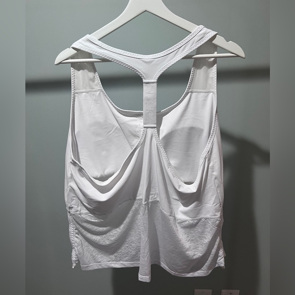 4/50$ Fabletics Athletic Top - Picture 3 of 3